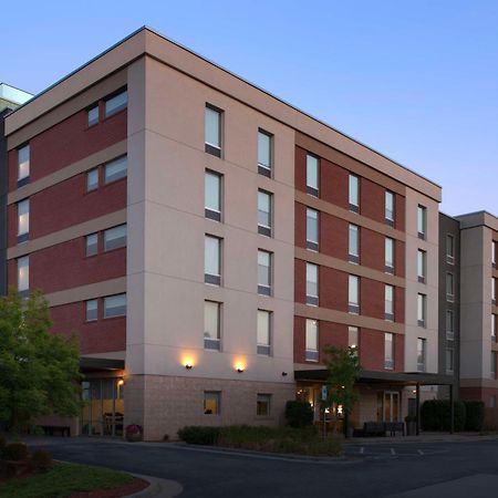 Home2 Suites By Hilton Greensboro Airport, Nc Exterior photo