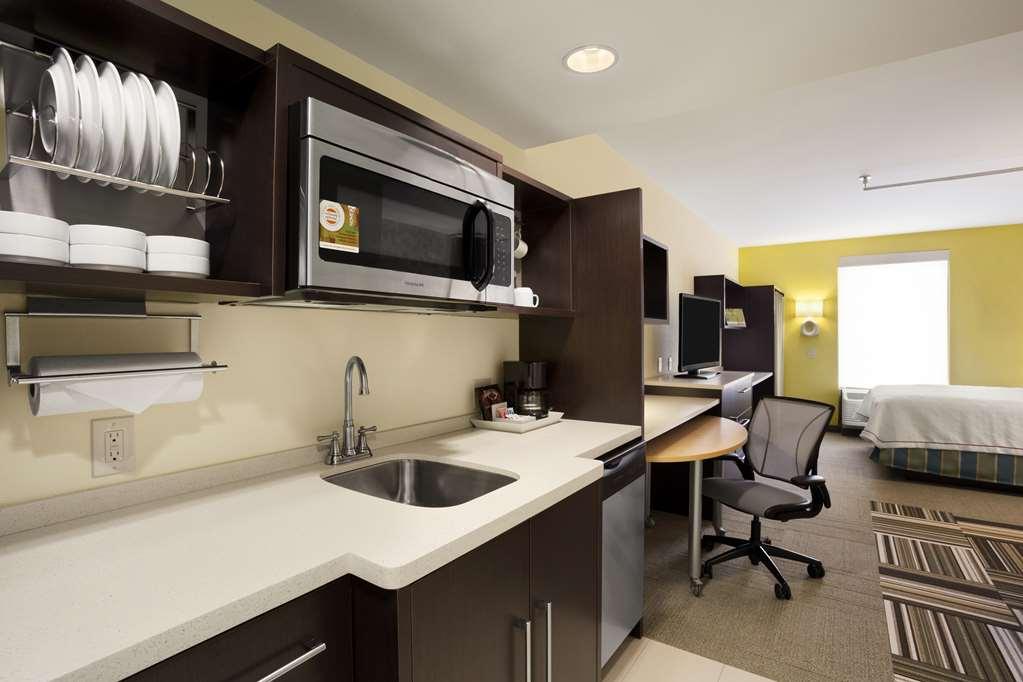 Home2 Suites By Hilton Greensboro Airport, Nc Room photo