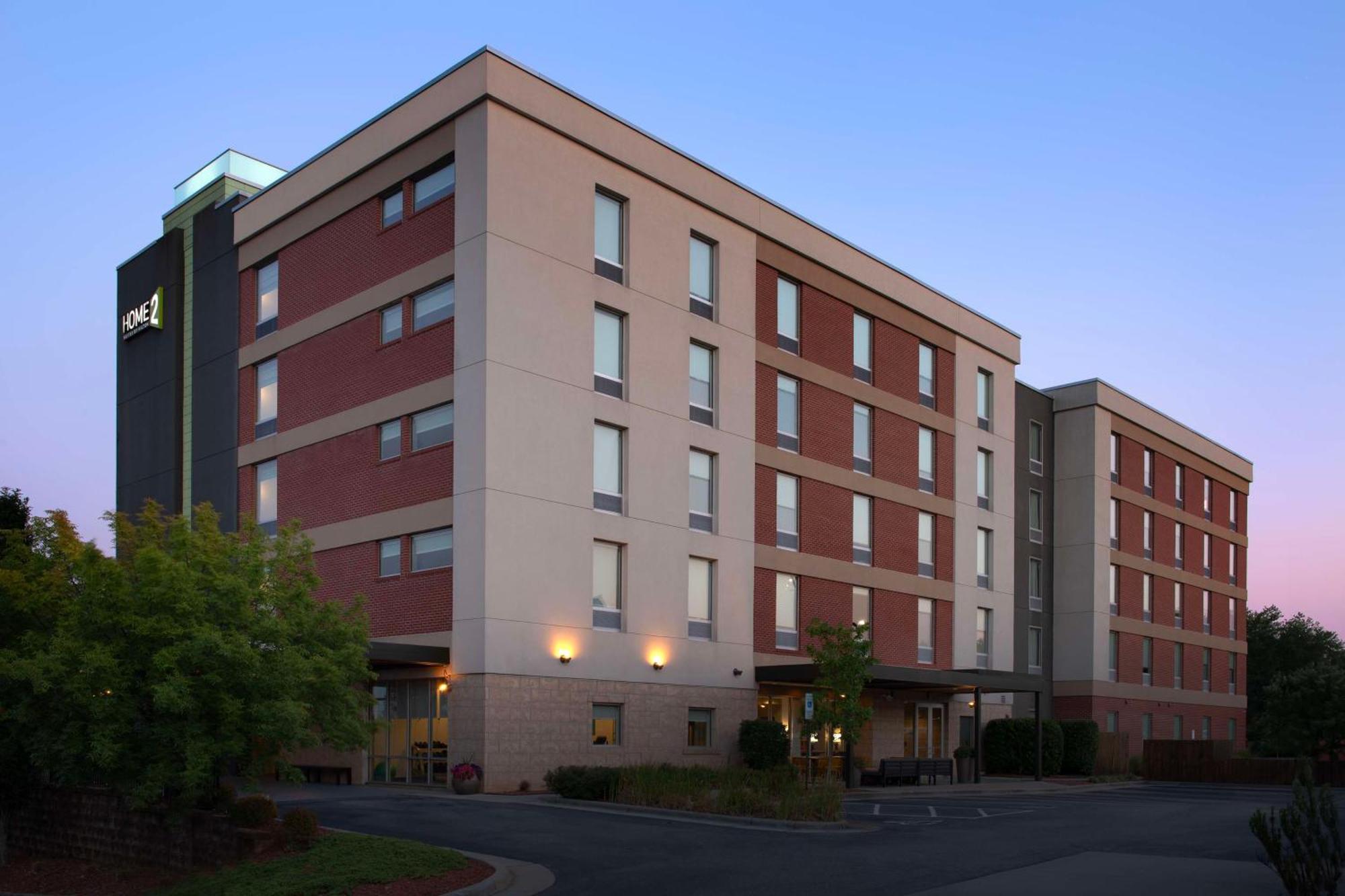 Home2 Suites By Hilton Greensboro Airport, Nc Exterior photo